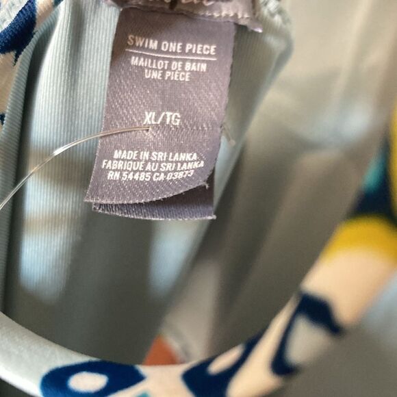 Aerie New Cut Out Halter Blue Yellow Geometric One Piece Swimsuit Size XL - Picture 4 of 6